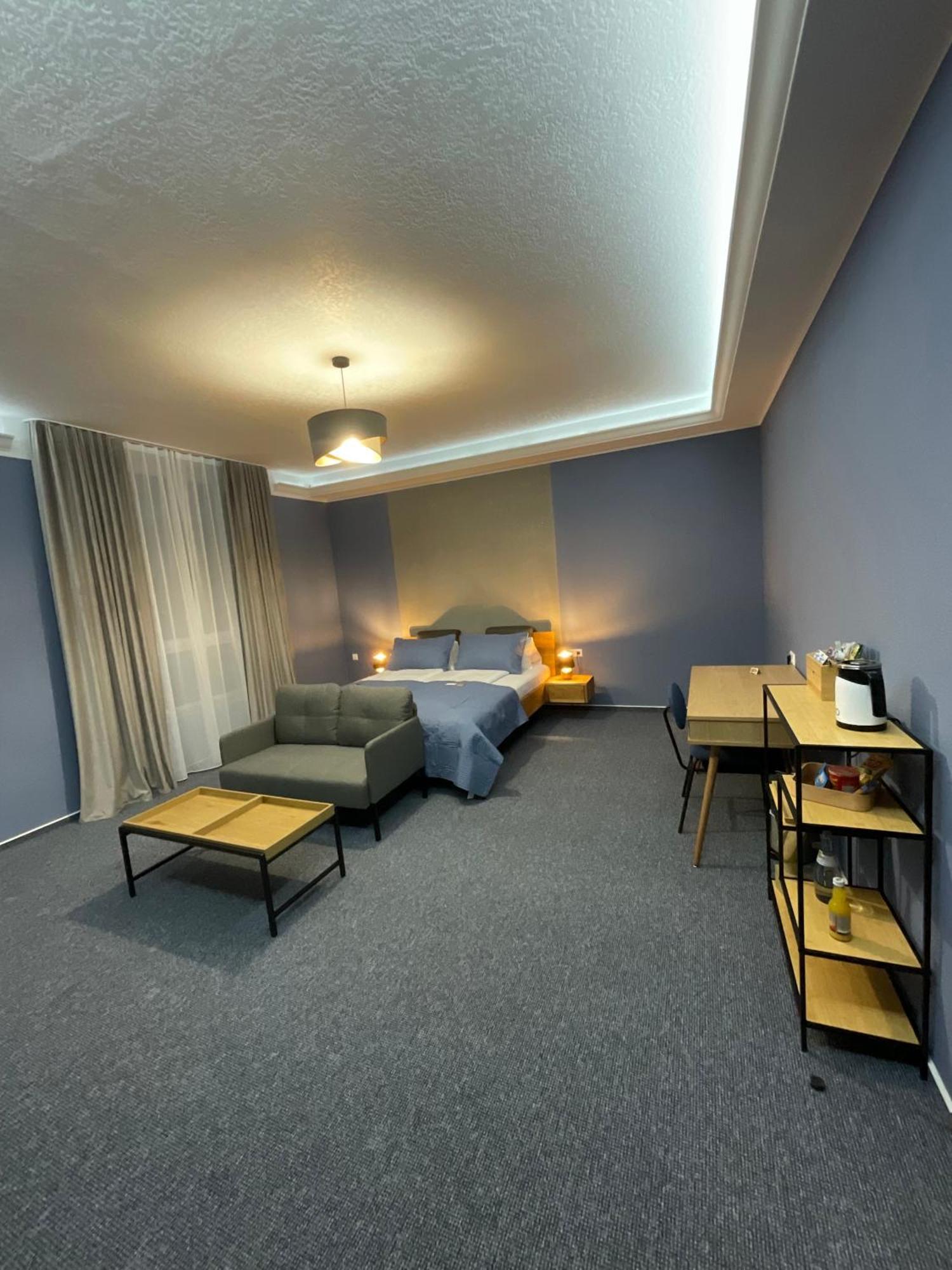 Hotel Residenz Luxury Apartments Метцинген Экстерьер фото